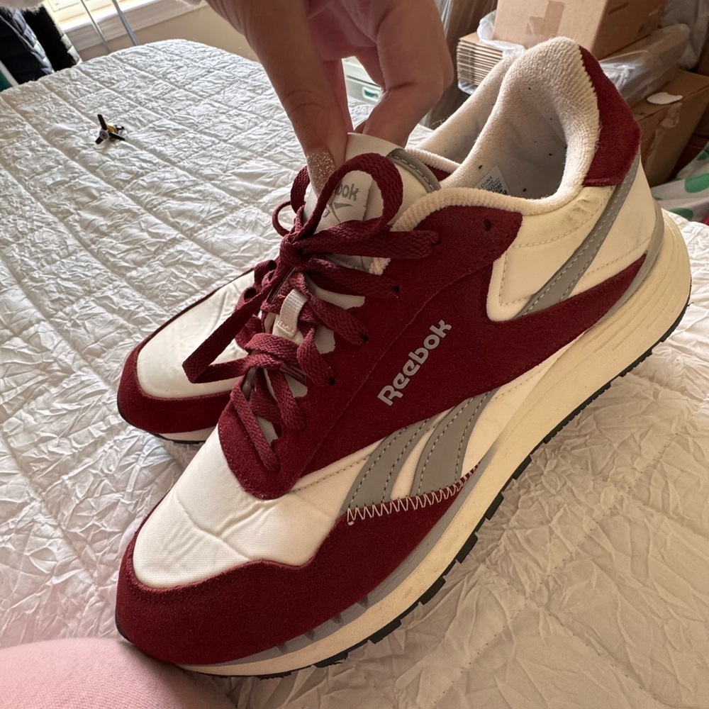 Reebok Red and White Sneakers - Picture 2 of 5